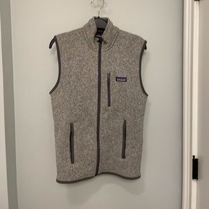 Patagonia Men’s Better Sweater Vest i’m Grey. Size XS. in excellent condition.